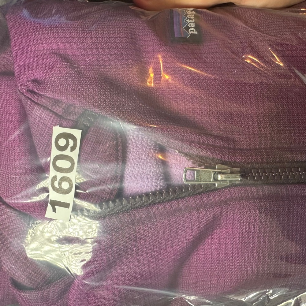 Patagonia Slopestyle Hoodie Womens Small Purple Plaid Jacket SoftShell 29861F9 - Picture 10 of 10